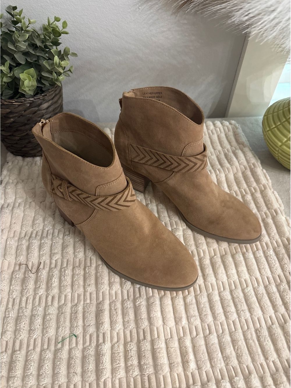 Cynthia Vincent ankle boots